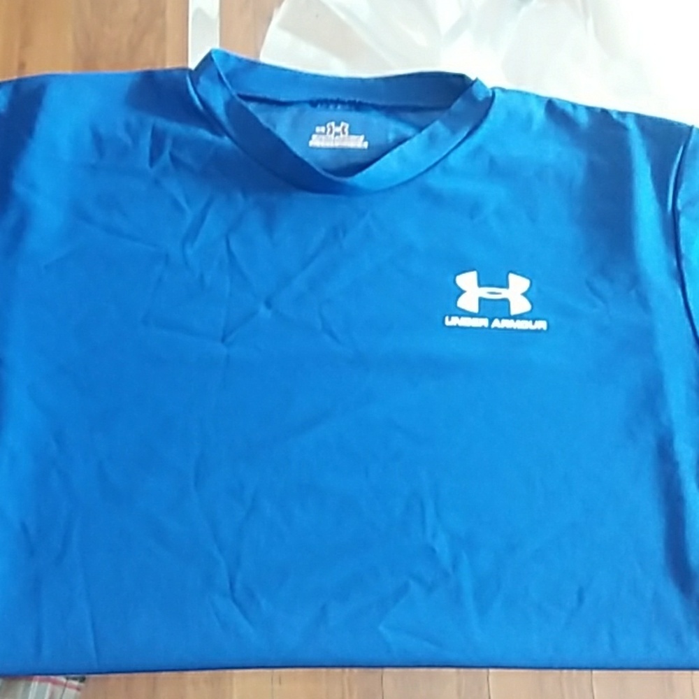 Woman's athletic under armour